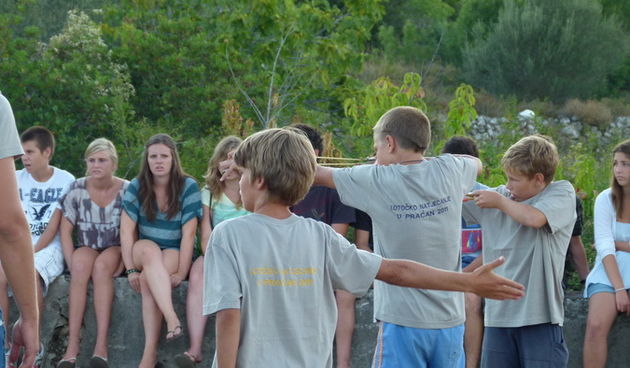 1. Otočko natjecanje u praćan, Neviđane