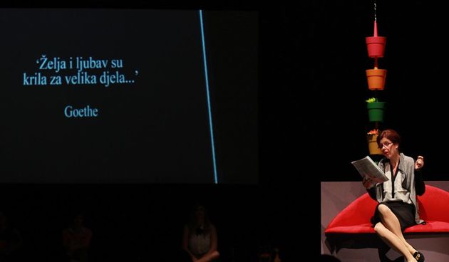 U suradnji HNK Zadar i Kazališne udruge “Igrajmo se” premijerno je izvedena predstava “Sasvim sam popubertetio” u režiji Žane Bumber.    foto: Iva Perinčić