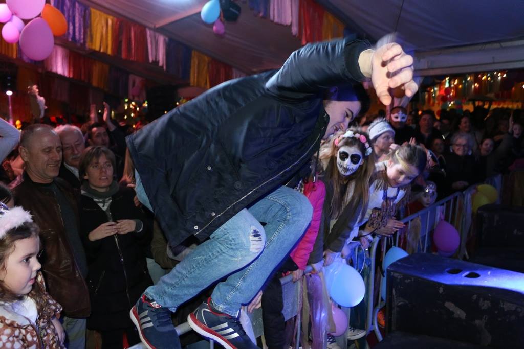 Virske maškare: Maja Šuput zapalila ledenu virsku večer Virske maškare: Maja Šuput zapalila ledenu virsku večer