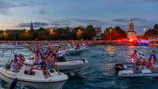 Veličanstven doček četvorice zadarskih Vatrenih od Gradskog mosta do Foruma