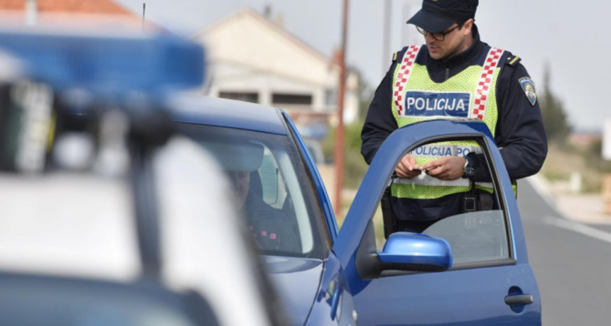 Sudar, prometna nesreća, policija ilustracija, očevid