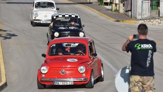 Primošten: Defile sudionika 2. Međunarodnog Fićo skupa Šibenik 2018. Primošten: Defile sudionika 2. Međunarodnog Fićo skupa Šibenik 2018.