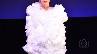 Dragon teatar- “POE – Nikad više”, foto: Iva Perinčić Dragon teatar- “POE – Nikad više”, foto: Iva Perinčić