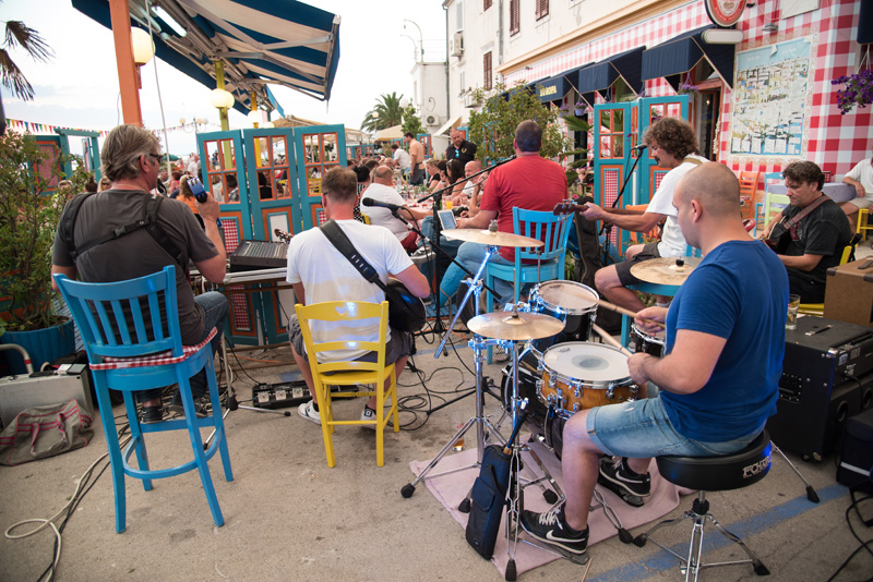 Vespaši zauzeli Biograd, foto: Vinko Pešić