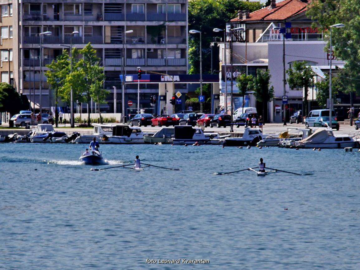 U uvali Jazine održana 3. regata veslačkog mini kupa Dalmacije U uvali Jazine održana 3. regata veslačkog mini kupa Dalmacije