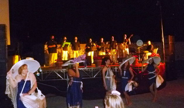 Preko: Klapa Kontrada i modna revija