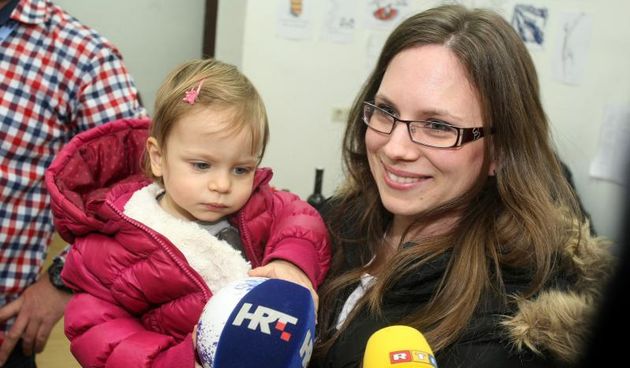 12.03.2014., Kali – U mjestu Kali na otoku Ugljanu odrzan je humanitarni koncert u sklopu akcije Palcic gore. Nastupili su Oliver Dragojevic, Zorica Kondza, Ivo Amulic, Matko Jelavic i ostali. Jedna od ‘palcica’ Bianka danas je proslavila svoj drugi rod