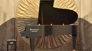 U Kneževoj palači predstavljen novi koncertni klavir