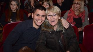 Premijera predstave “U sjeni” udruge “Igrajmo se” Premijera predstave “U sjeni” udruge “Igrajmo se”