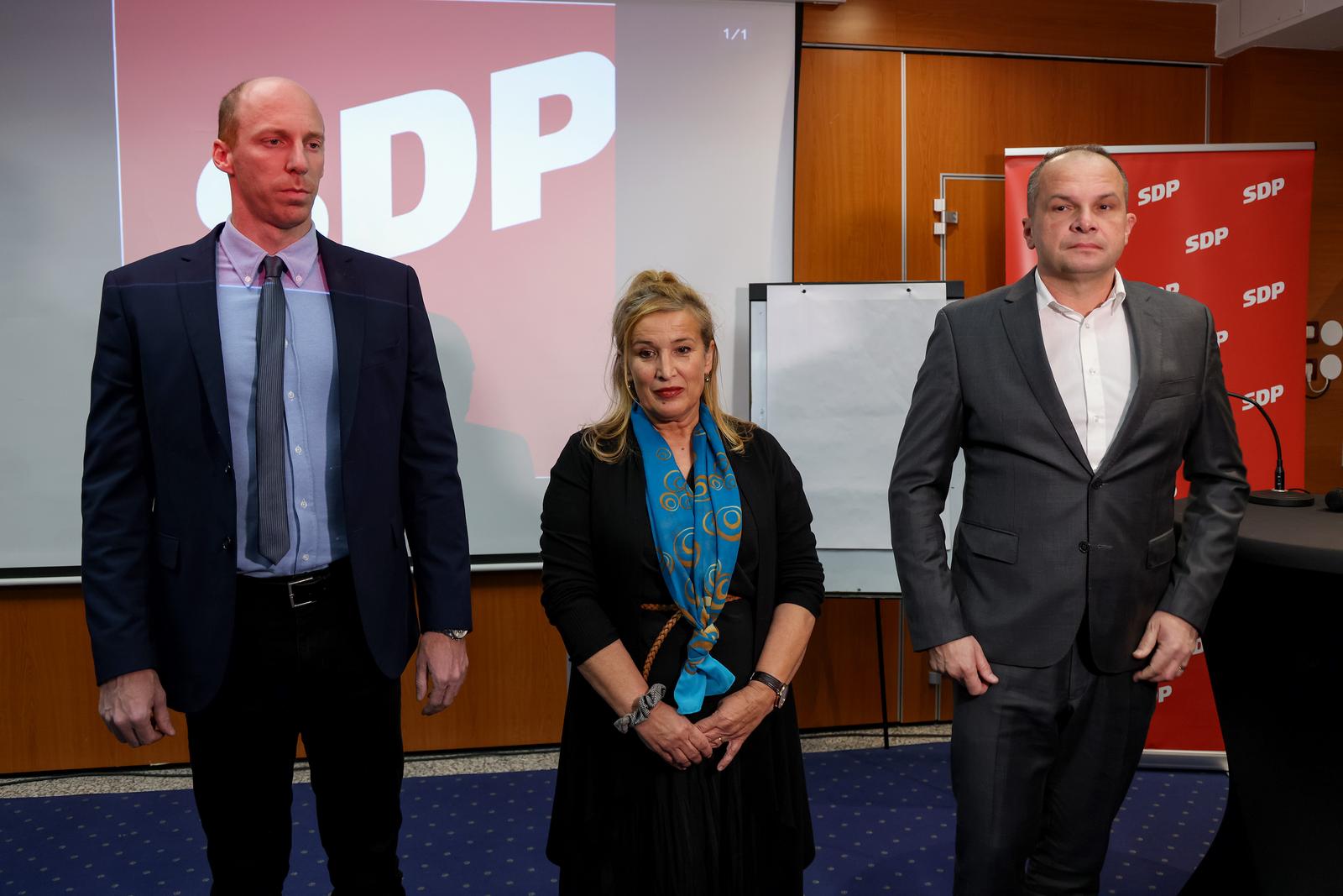 SDP održao konferenciju za medije: “Koruptivni proračun i aktualna politicka situacija”