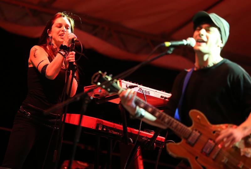 Zagreb – INmusic festival na zagrebackom jezeru Jarun unatoc losem vremenu okupio velik broj posjetitelja. Nastup benda A Toys Orchestra. Photo: Jurica Galoic/PIXSELL Zagreb – INmusic festival na zagrebackom jezeru Jarun unatoc losem vremenu okupio velik broj posjetitelja. Nastup benda A Toys Orchestra. Photo: Jurica Galoic/PIXSELL