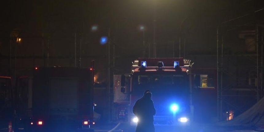 Vatrogasci JVP Zadar ugasili požar na skladišnom šatoru na prostoru bivše Lesnine, Foto: Dino Stanin/PIXSELL