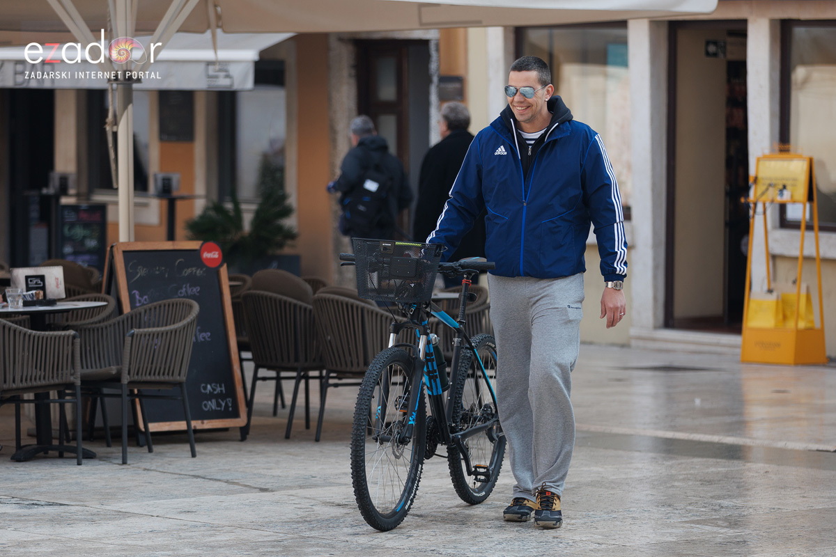 Đir po gradu, subotnja špica 18. veljače 2023. Đir po gradu, subotnja špica 18. veljače 2023.