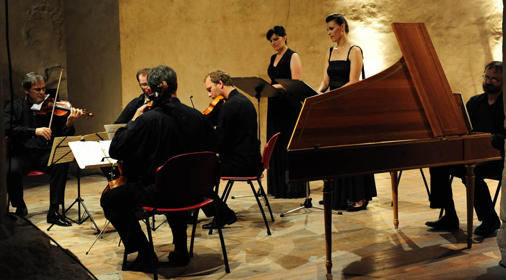U sklopu 51. Glazbenih večeri u Sv. Donatu, sinoć su u Zadru gostovali Zagrebački kvartet, čembalist Pavao Mašić, te solistice Adela Golac-Rilović i Nera Gojanović-Kljajić, foto: Nenad Marčev