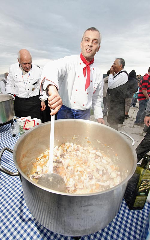 5. Eno-eko-gastro-etno stol (foto: Marin Gospić)
