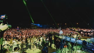 Stari Plac: Mišo Kovač i prijatelji priredili nezaboravan koncert