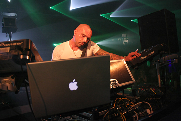 Doček Nove godine na Višnjiku uz DJ Moralesa (Foto:Saša Čuka)