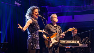 Koncert Doris Dragović u klubu Arsenal Zadar Koncert Doris Dragović u klubu Arsenal Zadar