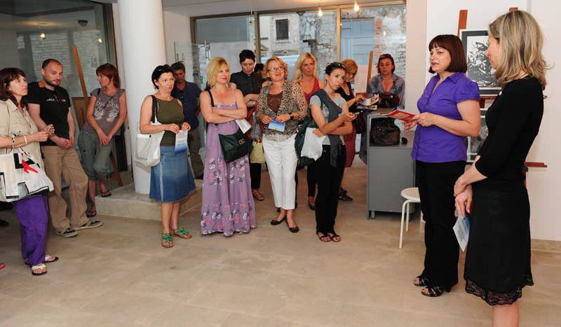 SLUK, izlozba Skole za primjenjenu umjetnost i dizajn, foto: Nenad Marcev