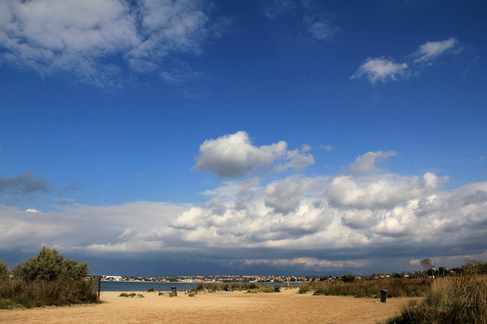 Nedjeljni đir ninskom plažom Ždrijac Nedjeljni đir ninskom plažom Ždrijac