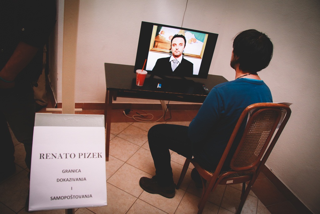 Performans “Granice” polaznika Glumačke radionice “Backstage” Performans “Granice” polaznika Glumačke radionice “Backstage”