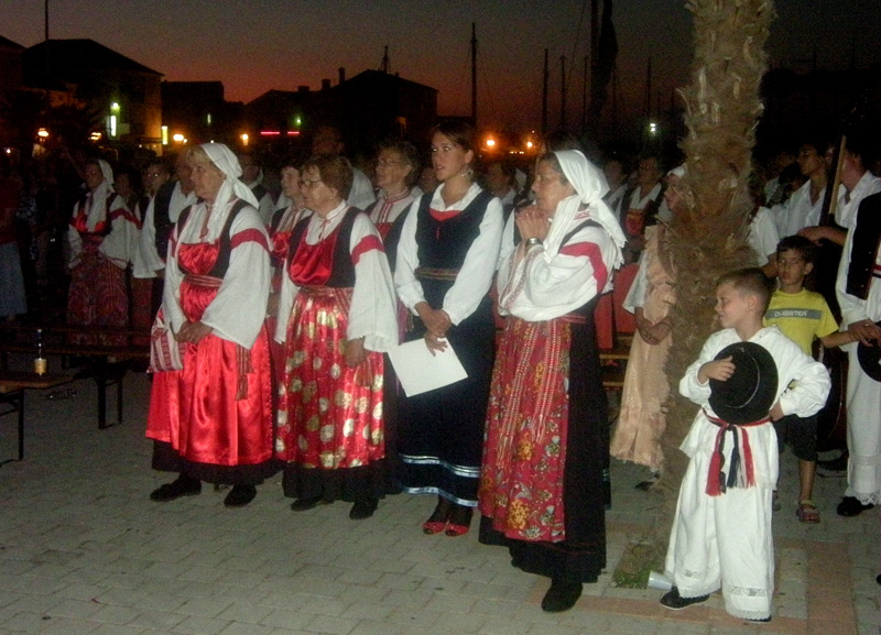4. Večer folklora pod zvizdama 4. Večer folklora pod zvizdama