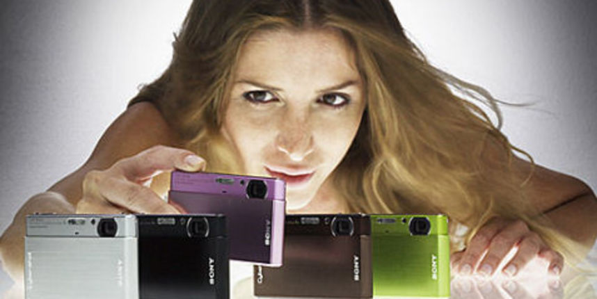 Sony Cyber-shot DSC-T700 (foto: racunalo.com) Sony Cyber-shot DSC-T700 (foto: racunalo.com)