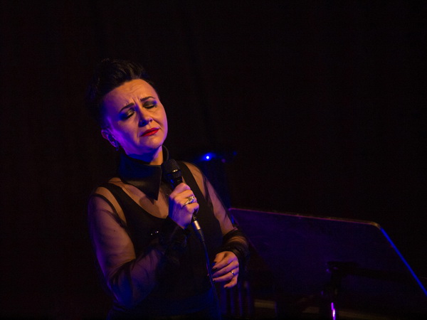 OLYMPUS DIGITAL CAMERA OLYMPUS DIGITAL CAMERA