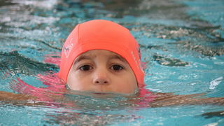 Podjela diploma u PK Jaderi za uspješno završenu školu plivanja Podjela diploma u PK Jaderi za uspješno završenu školu plivanja