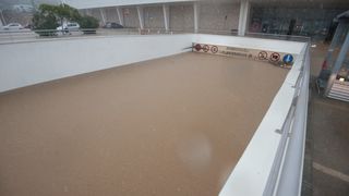 Poplavljen ulaz u garažu Supernove