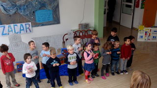 Dječji vrtić Ciciban uputio Sunčevu čestitku svome gradu Dječji vrtić Ciciban uputio Sunčevu čestitku svome gradu