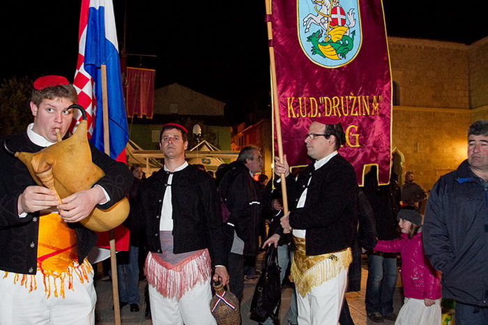 Paški karneval 2012, Foto: Leo Banić