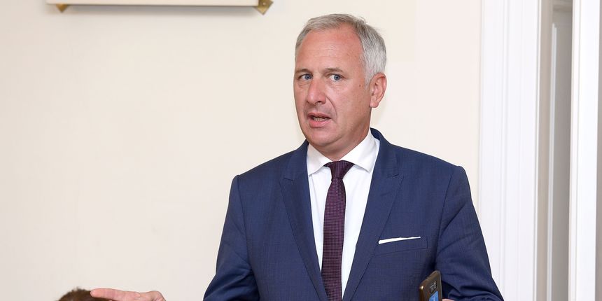 Andro Krstulović Opara Andro Krstulović Opara