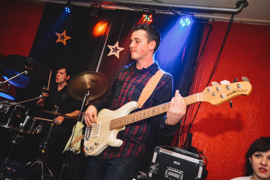 Silente @ Qbar, foto: Iva Perinčić Silente @ Qbar, foto: Iva Perinčić