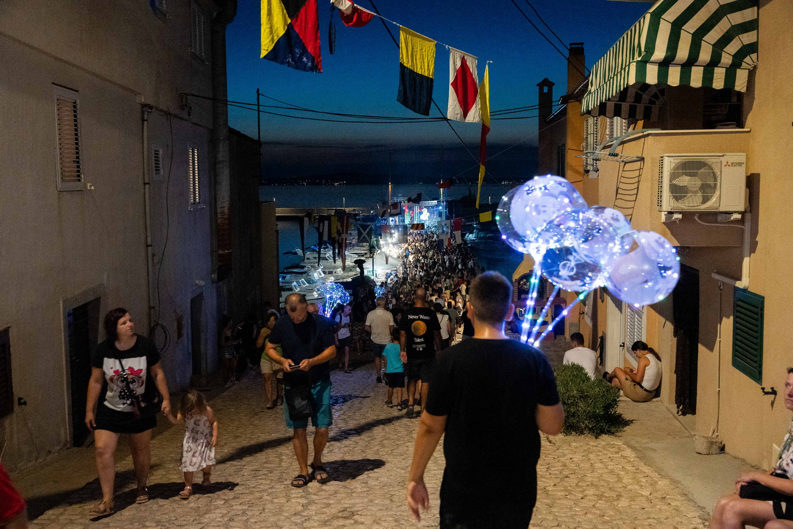 Noć privlačkih ribara i sabunjara 2024 @ luka Stari porat Noć privlačkih ribara i sabunjara 2024 @ luka Stari porat