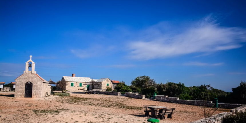 Nedjeljni đir do Parka prirode Vransko jezero i vidikovca Kamenjak, foto: Iva Perinčić Nedjeljni đir do Parka prirode Vransko jezero i vidikovca Kamenjak, foto: Iva Perinčić