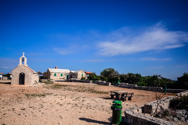 Nedjeljni đir do Parka prirode Vransko jezero i vidikovca Kamenjak, foto: Iva Perinčić Nedjeljni đir do Parka prirode Vransko jezero i vidikovca Kamenjak, foto: Iva Perinčić