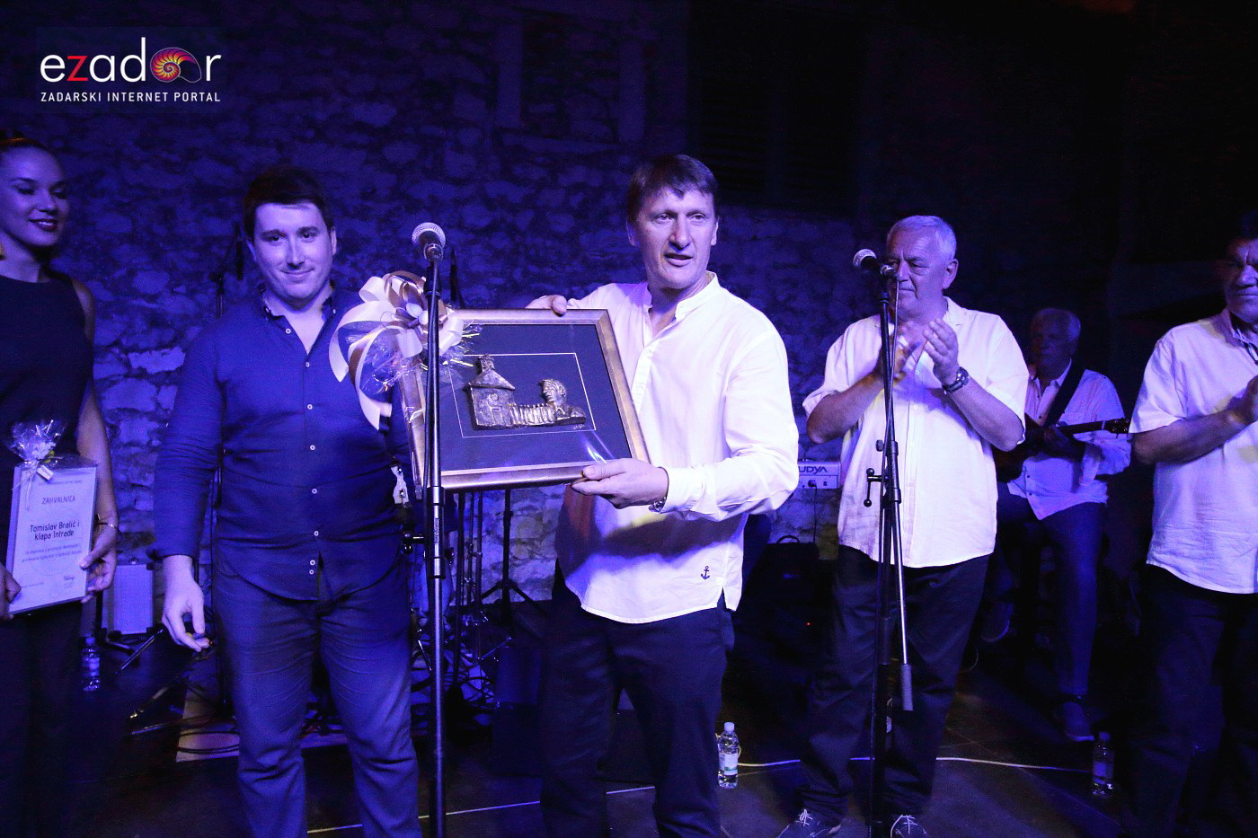 Bibinje: Koncert Tomislava Bralića i klape Intrade na Trgu Sri sela