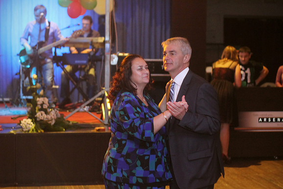 Maturalna večer Gimnazije Vladimira Nazora (foto:Saša Čuka) Maturalna večer Gimnazije Vladimira Nazora (foto:Saša Čuka)