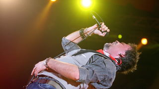 Zagreb, 220410.
U sklopu velike turneje Toleranca tour 2010 i povodom izlaska novog albuma naziva “Toleranca” Zlatan Stipisic Gibonni veceras je u KC Drazen Petrovic odrzao prvi od 2 predvidjena zagrebacka koncerta.
Na slici: Gibonni.
Foto: Neja Markicevi