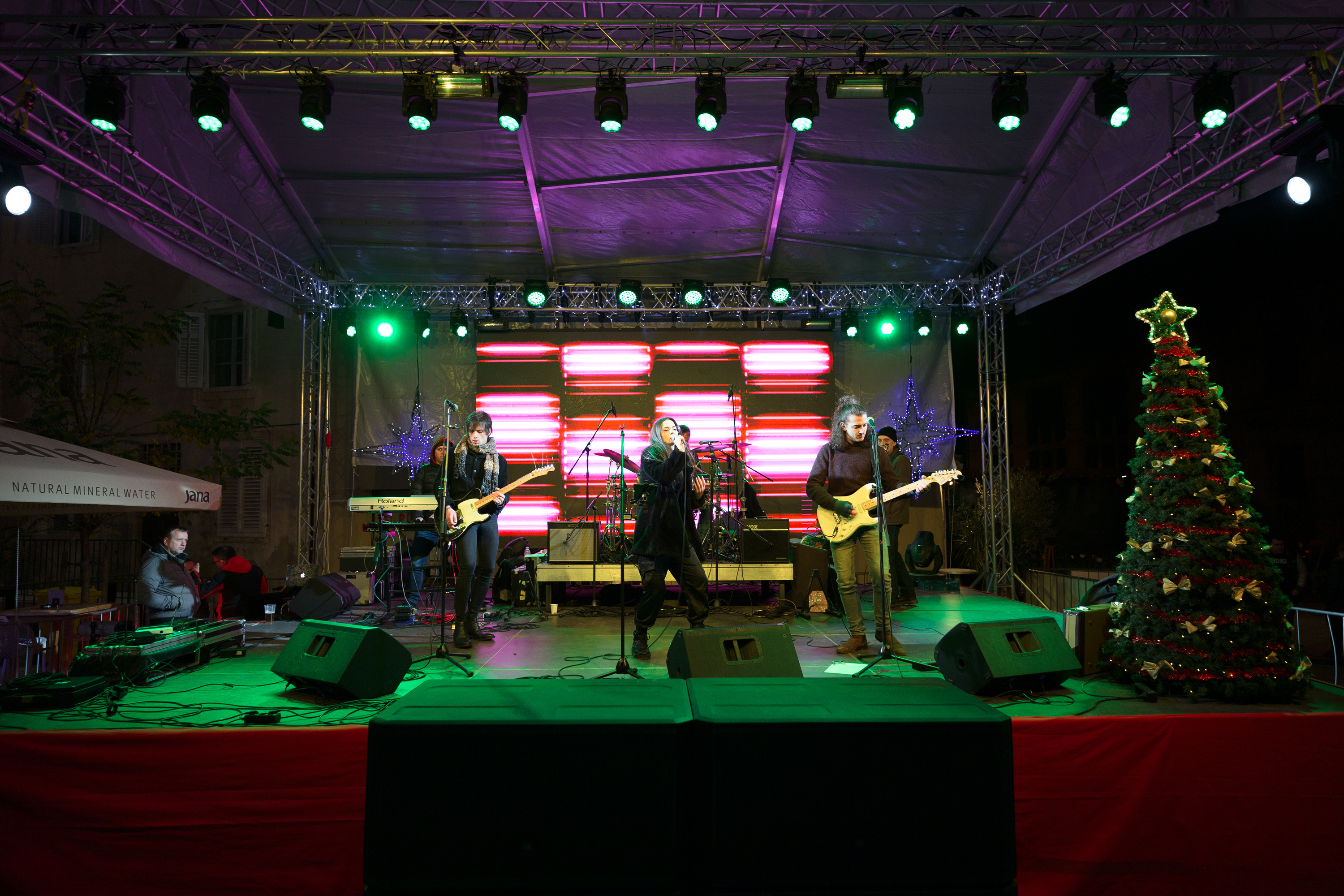 Pink Noise @ Advent u Zadru Pink Noise @ Advent u Zadru