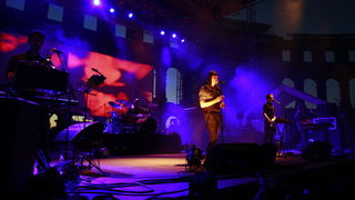 Pula, 180811.
Arena Fest 2011.
Na kraju koncertne sezone u pulskoj Areni na Arena Festu nastupaju tri europska benda: Apocalyptica, Guano Apes i Laibach.
Na slici: nastup Laibacha.
Foto: Goran Sebelic / CROPIX Pula, 180811.
Arena Fest 2011.
Na kraju koncertne sezone u pulskoj Areni na Arena Festu nastupaju tri europska benda: Apocalyptica, Guano Apes i Laibach.
Na slici: nastup Laibacha.
Foto: Goran Sebelic / CROPIX