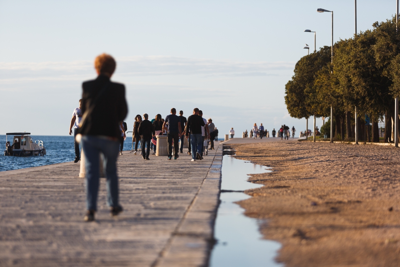 Dio zadarske rive urušio se nakon tijekom jučerašnjeg nevremena