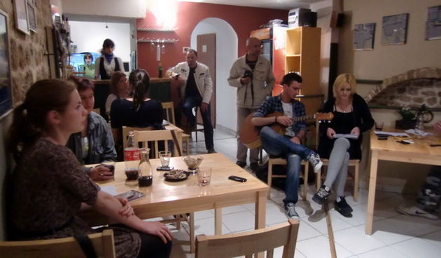 Glazbeno-poetska večer “Plava rapsodija”