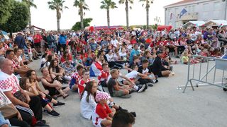 Virski navijači podržali Vatrene Virski navijači podržali Vatrene