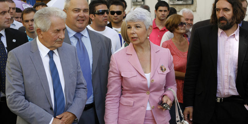 Tokom prijepodneva predsjednica Hrvatske Vlade Jadranka Kosor posjetila je varazdin i varazdinski festival Spancirfest, razgledala standove, prosla kroz grad i na kraju popila kavu sa varazdinskim gradonacelnikom Ivanom Cehokom, generalnim direktorom tvrt