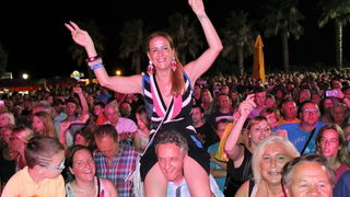 Virsko ljeto 2016: Dražen Zečić Zeko i Banana Band raspjevali i rasplesali Vir