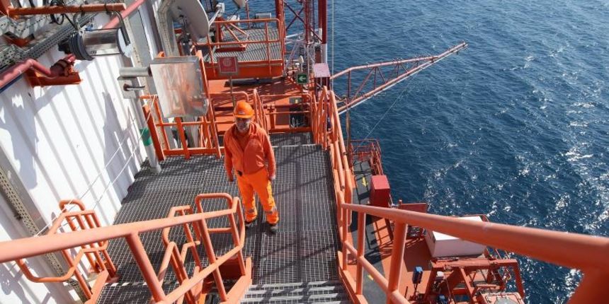 Plinska platforma Annamaria A na kojoj INA i AGIP eksploatiraju plin u Jadranskom moru. Photo: Boris Scitar/Vecernji list/PIXSELL Plinska platforma Annamaria A na kojoj INA i AGIP eksploatiraju plin u Jadranskom moru. Photo: Boris Scitar/Vecernji list/PIXSELL