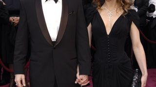 arrives at the 80th Academy Awards at the Kodak Theatre in Los Angeles, Sunday, Feb. 24, 2008. (AP Photo/Chris Pizzello)