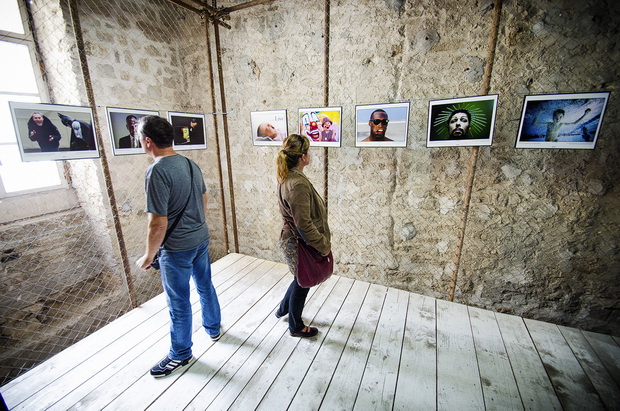 Kneževa palača: Otvorenje izložbe “Hrvatska novinska fotografija 2013.”, Foto: Marin Pitton